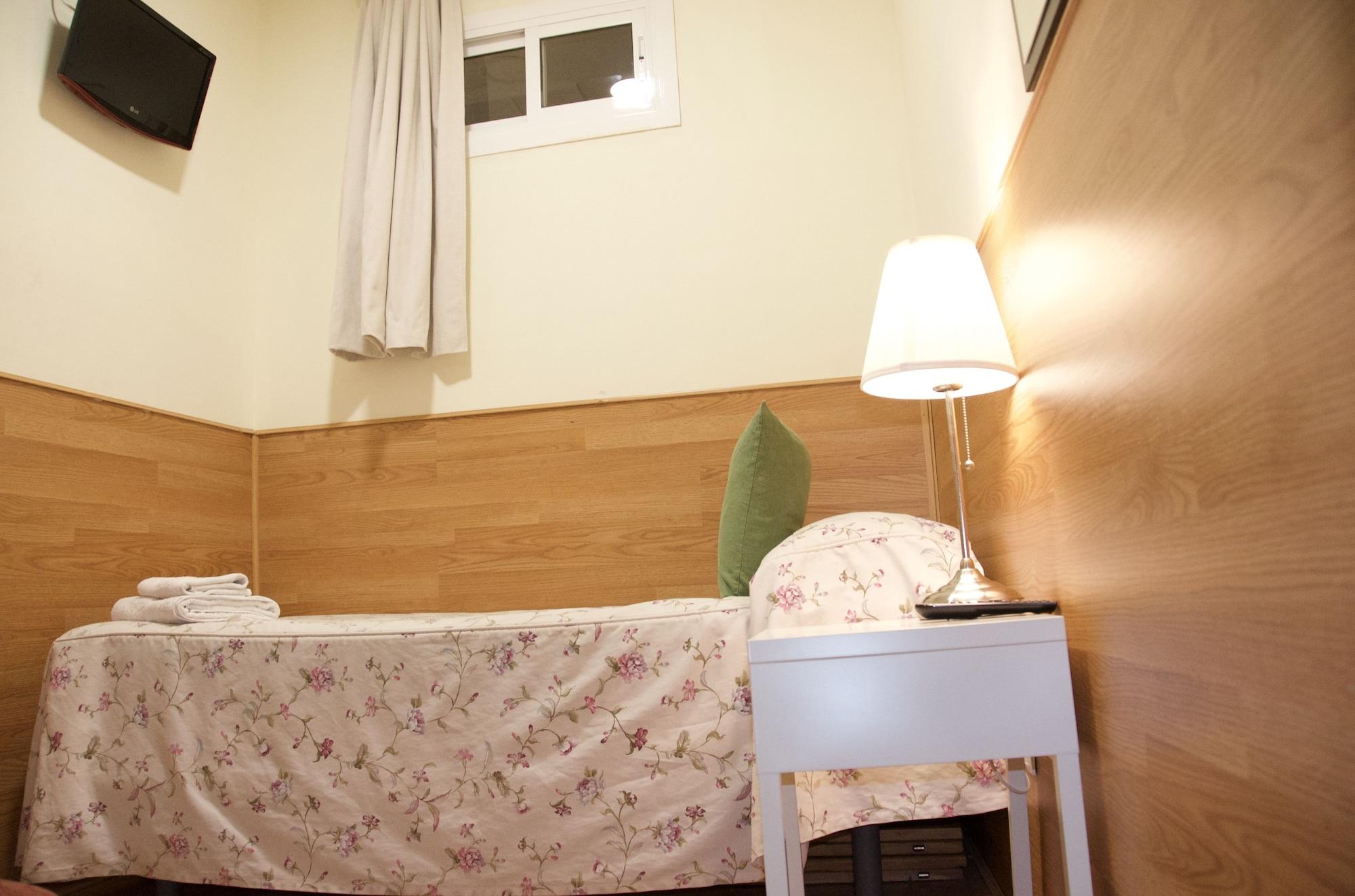 Hostal Nersan2 Madrid Eksteriør billede