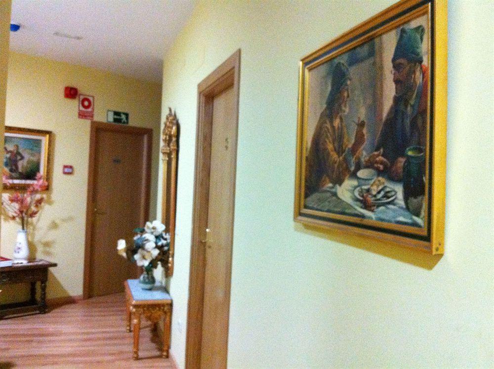 Hostal Nersan2 Madrid Eksteriør billede