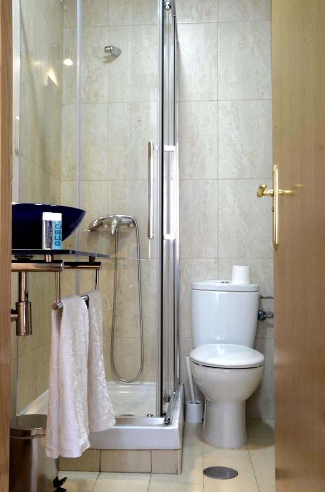 Hostal Nersan2 Madrid Eksteriør billede