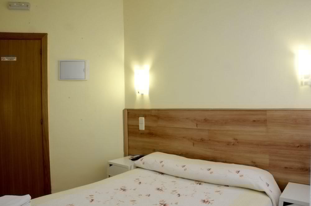 Hostal Nersan2 Madrid Eksteriør billede
