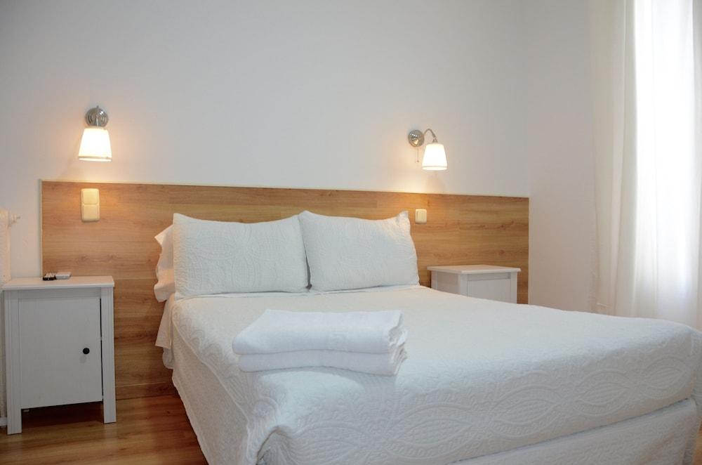 Hostal Nersan2 Madrid Eksteriør billede