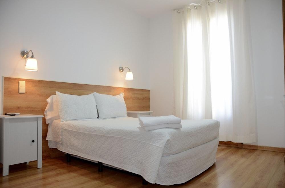 Hostal Nersan2 Madrid Eksteriør billede