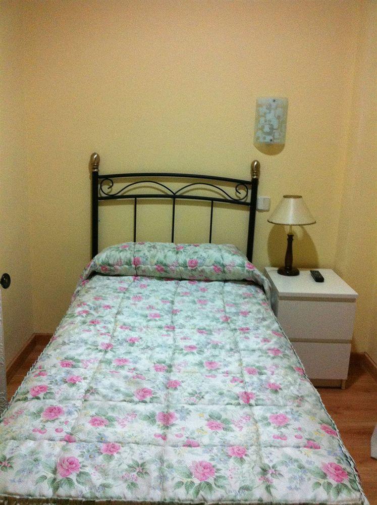 Hostal Nersan2 Madrid Eksteriør billede