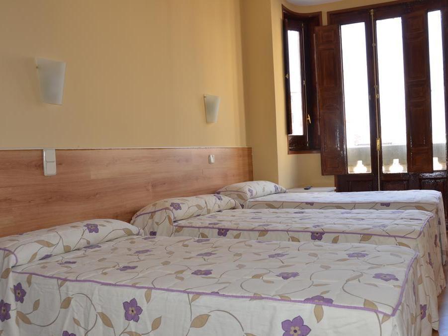 Hostal Nersan2 Madrid Eksteriør billede