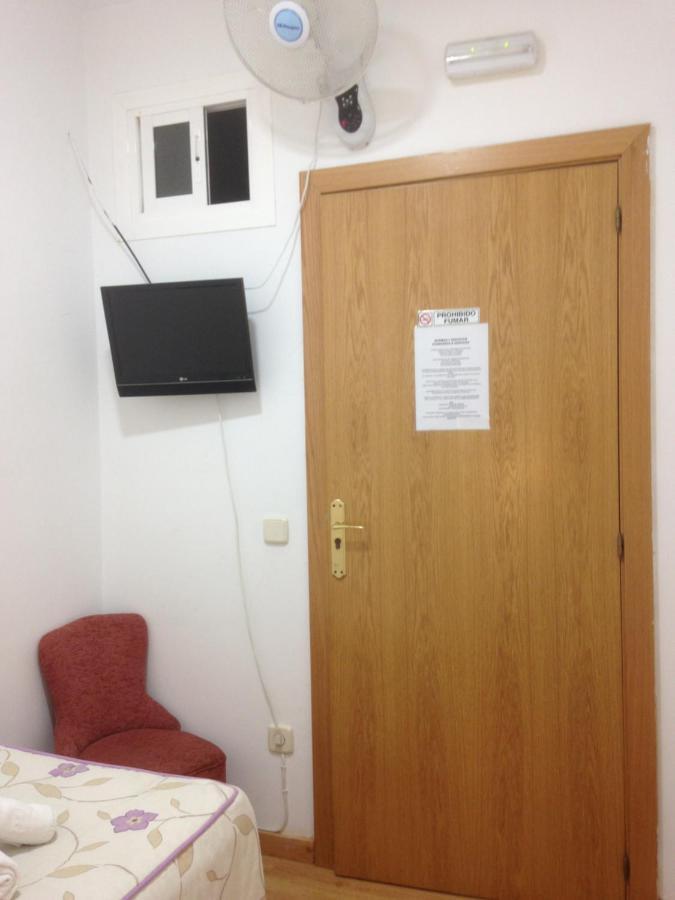 Hostal Nersan2 Madrid Eksteriør billede