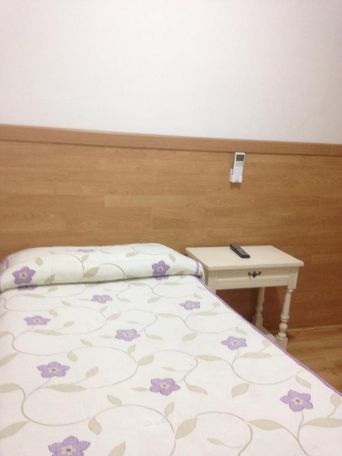 Hostal Nersan2 Madrid Eksteriør billede